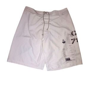 Chaps Men's White & Dark Gray Graphic Swim Trunks Size 34.